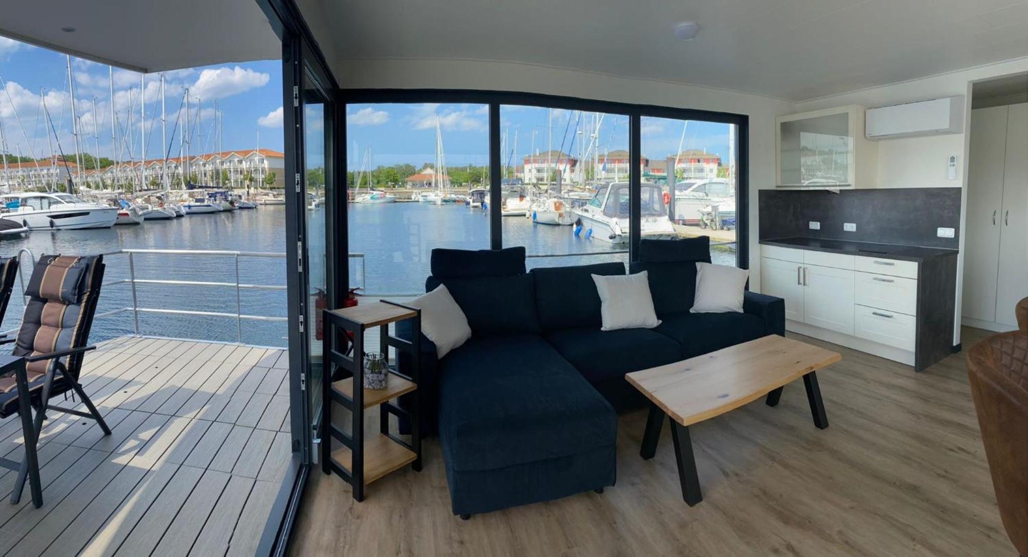 Urlaub Auf Dem Wasser Mit Einmaligen Ausblick - Well Hausboote Boltenhagen 10 Dış mekan fotoğraf