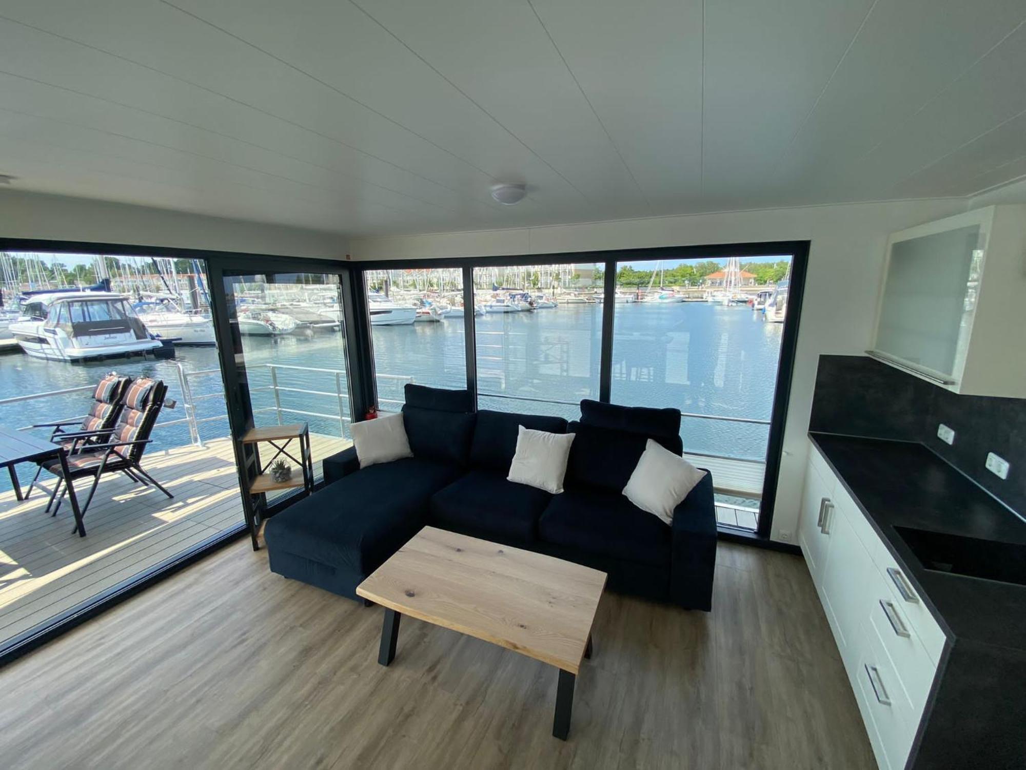 Urlaub Auf Dem Wasser Mit Einmaligen Ausblick - Well Hausboote Boltenhagen 10 Dış mekan fotoğraf
